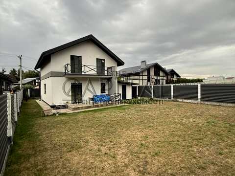 1876587937646116