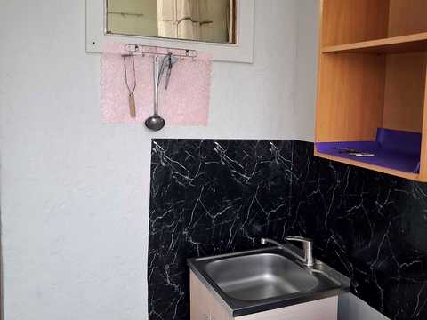 квартира за адресою Червоний камінь вул., 8
