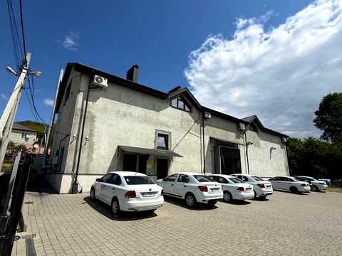 коммерческая по адресу Дроговыжская ул., 13