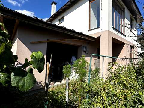 будинок за адресою Петропавлівська