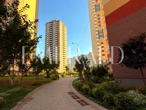 квартира за адресою Академіка Глушкова просп., (Будинок 5)