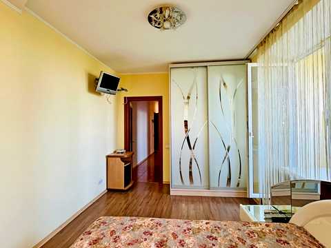 квартира за адресою Литовська вул., 3