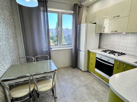 квартира по адресу Героев Днепра ул., 35