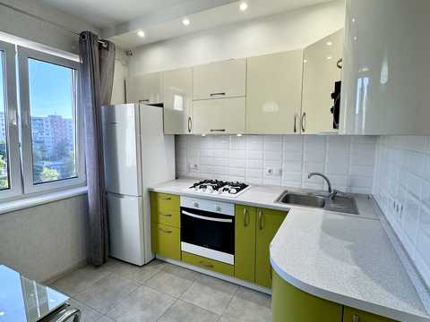 квартира по адресу Героев Днепра ул., 35