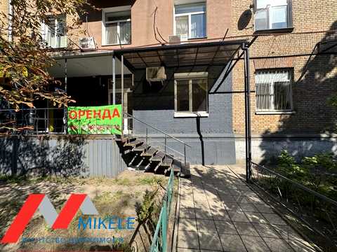 комерційна за адресою Гетьмана Павла Полуботка вул. (Попудренка), 22/14