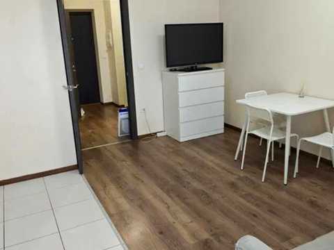 квартира по адресу Сім'ї Кульженків ул. (Петра Дегтяренка), 37