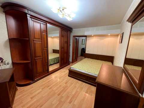 квартира за адресою Академіка Янгеля вул., 10