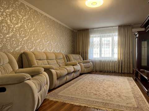 квартира за адресою Драгоманова вул., 44-А
