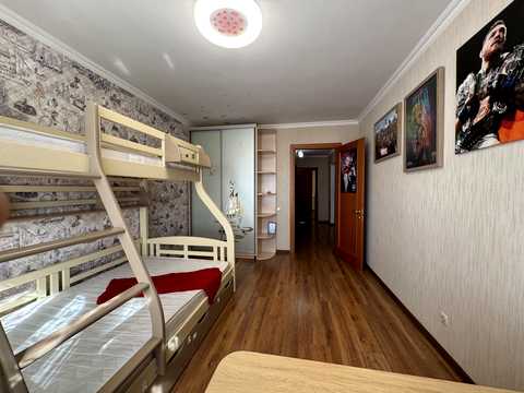 квартира за адресою Драгоманова вул., 44-А