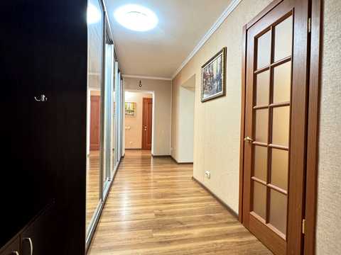 квартира за адресою Драгоманова вул., 44-А