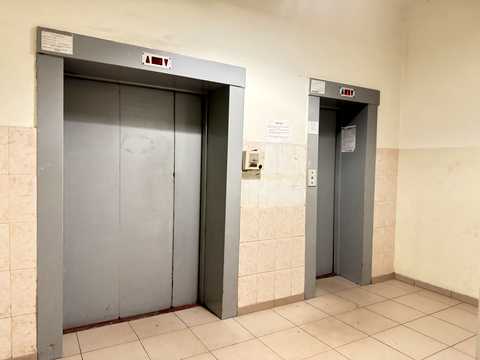 квартира за адресою Драгоманова вул., 44-А