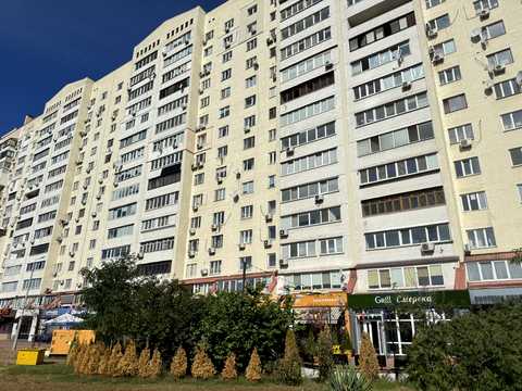 квартира за адресою Драгоманова вул., 44-А