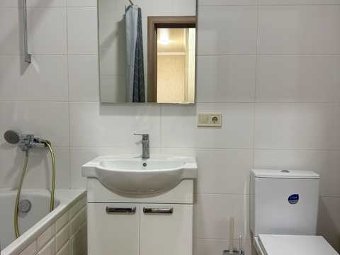 квартира за адресою Корольова вул., 2