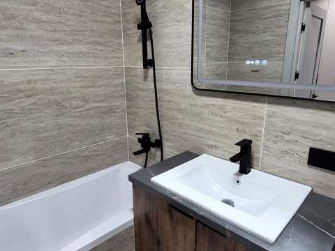квартира по адресу Романа Левицкого ул., 4