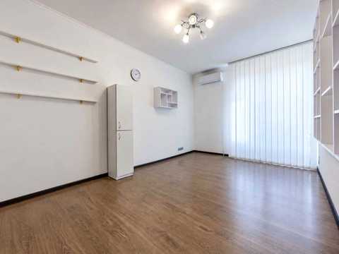квартира за адресою Регенераторна вул., 4 к4