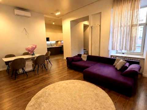 квартира по адресу Гоголевская ул., 10