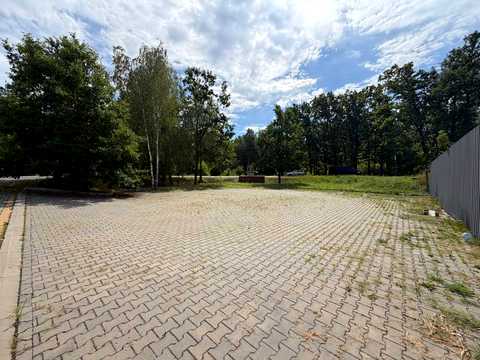 коммерческая по адресу Киверцы, Степана Бандери ул. (Кузнєцова), 1