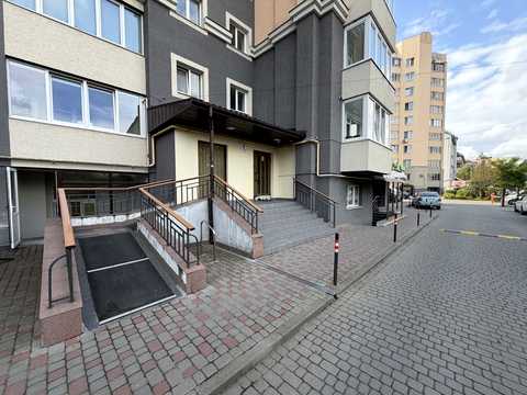 комерційна за адресою Івана Рубчака вул., 21