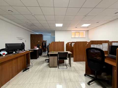 комерційна за адресою Івана Рубчака вул., 21