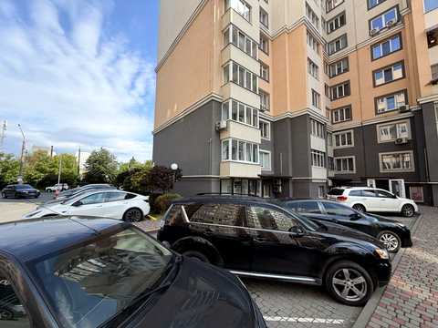 комерційна за адресою Івана Рубчака вул., 21