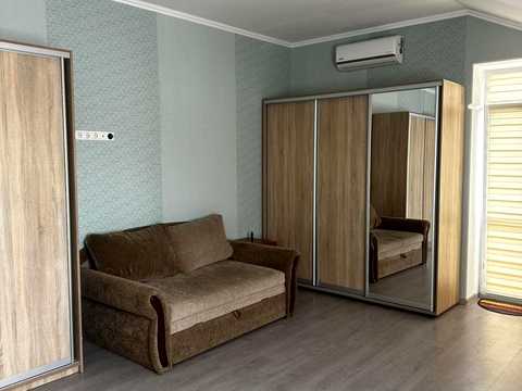 квартира за адресою Левадний пров., (Будинок)
