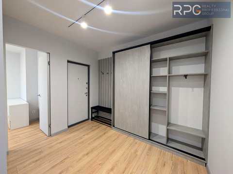 квартира за адресою Олени Теліги вул., 25