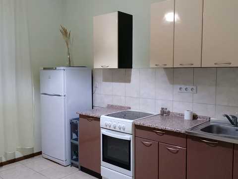 квартира по адресу Сім'ї Кульженків ул. (Петра Дегтяренка), 33