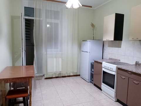 квартира по адресу Сім'ї Кульженків ул. (Петра Дегтяренка), 33