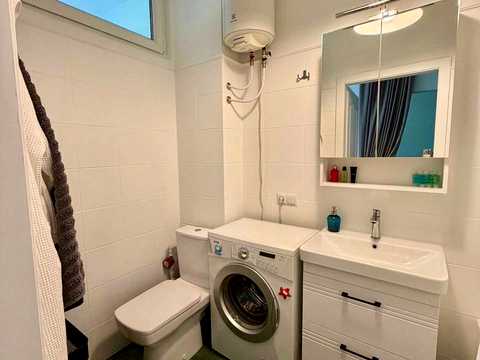 квартира за адресою Трьохсвятительська вул., 9
