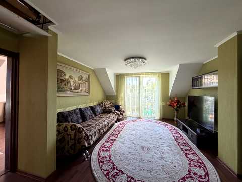 будинок за адресою Урожайна, 32