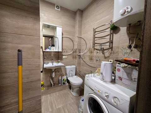 квартира за адресою Метрологічна вул., 54
