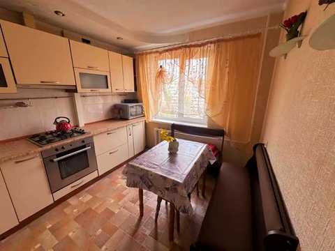 квартира за адресою Янтарна вул., 81