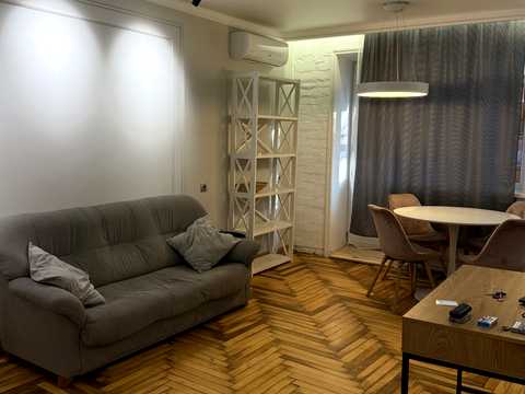 квартира за адресою Перемоги вул., 93