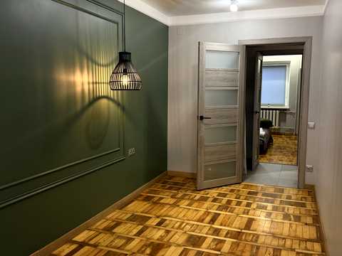 квартира за адресою Перемоги вул., 93