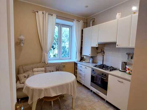 квартира по адресу Семинарская ул., 1