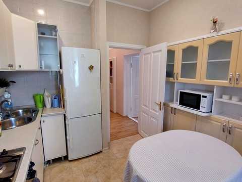 квартира по адресу Семинарская ул., 1