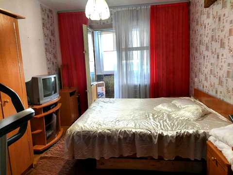 квартира по адресу Кулика і Гудачека ул. (Макарова), 10