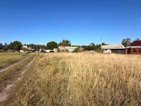 ділянка за адресою Центральна вул., 93