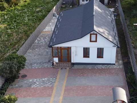 будинок за адресою с. Розсоша, Центральна вул. (Леніна), 18