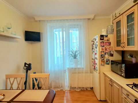 квартира за адресою Алмазова вул. (Михайла Кутузова), 4