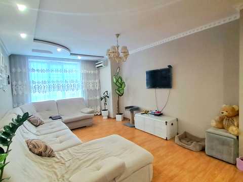 квартира за адресою Алмазова вул. (Михайла Кутузова), 4