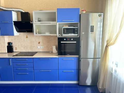 квартира по адресу Радісна ул., 19д