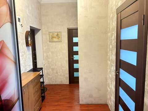 квартира по адресу Радісна ул., 19д