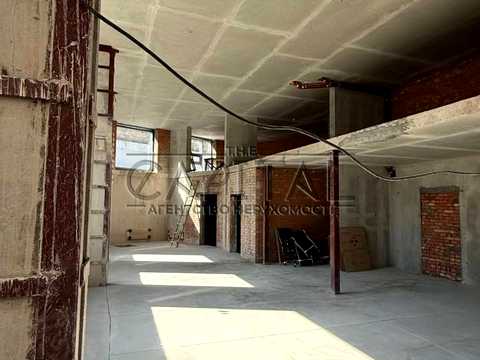 комерційна за адресою Кудрявська вул., 24а