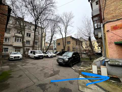 коммерческая по адресу Леонтовича ул., 23