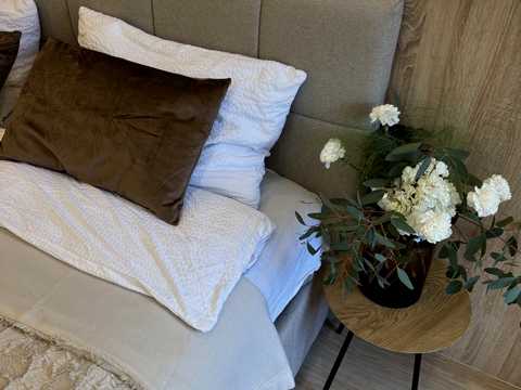 квартира за адресою Салютна вул., 2к19