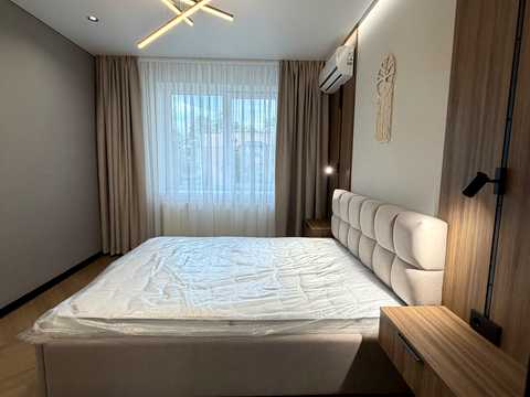 квартира за адресою Чорновола вул., 123-А