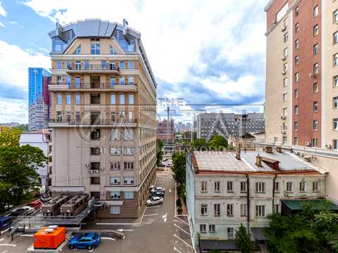 квартира за адресою Саксаганського вул., 121
