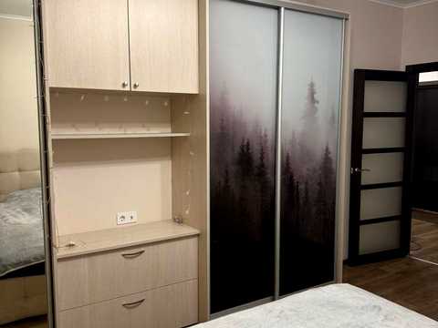 квартира за адресою Воскресенська вул., 18