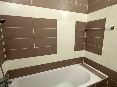 квартира за адресою Воскресенська вул., 18